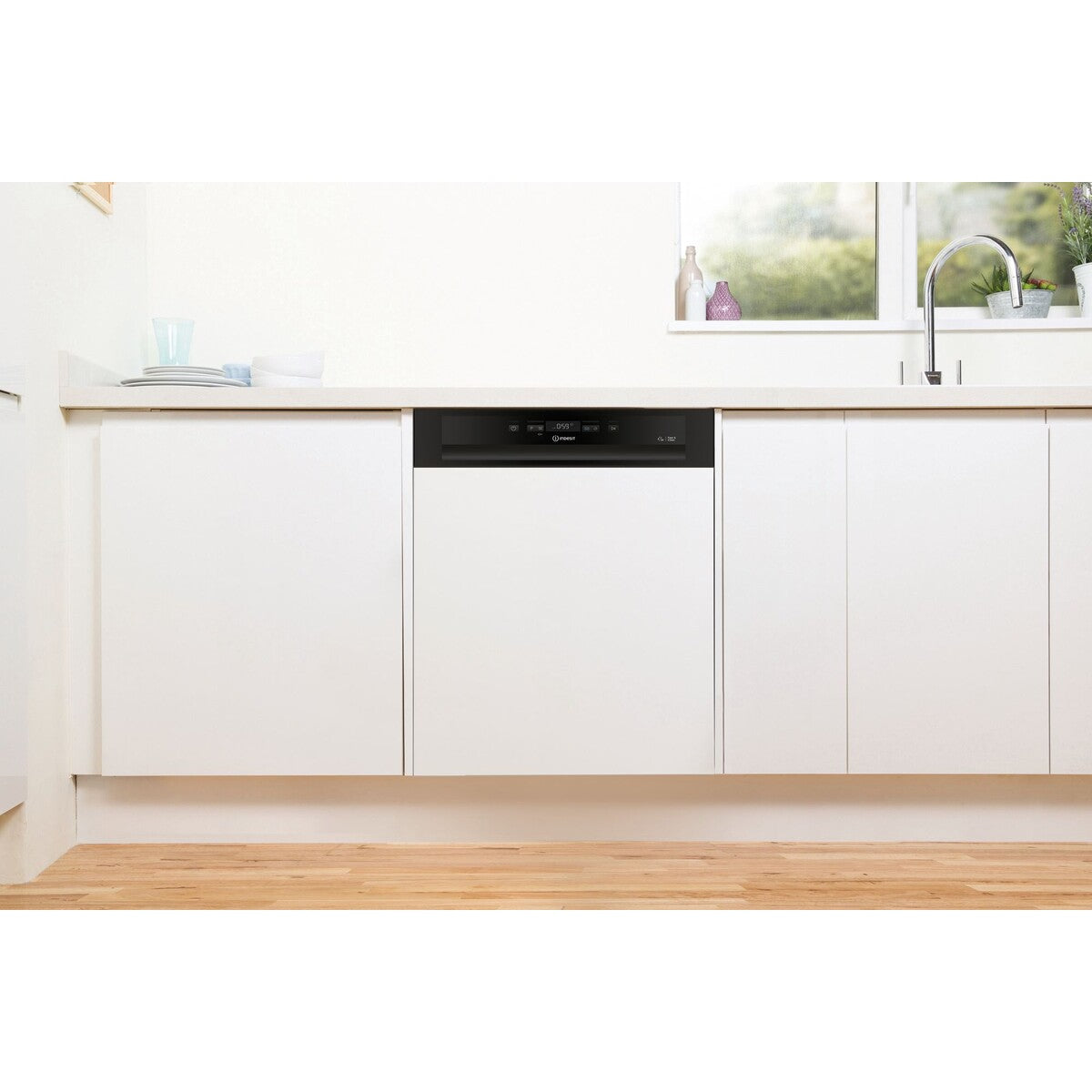 Lave-vaisselle encastrable Indesit IN2PC14BN70B