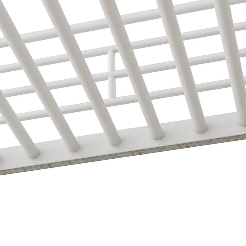Lit mezzanine pleine grandeur avec bureau, escalier de rangement, petite armoire, lumière LED