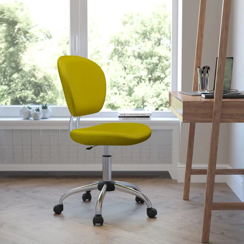 Chaise de bureau pivotante à roulettes, dossier mi-hauteur en maille filet, rembourrée, avec piètement chromé