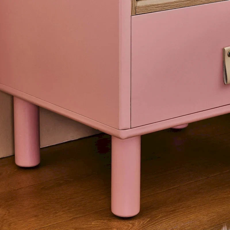 Table de chevet de style moderne avec tiroir